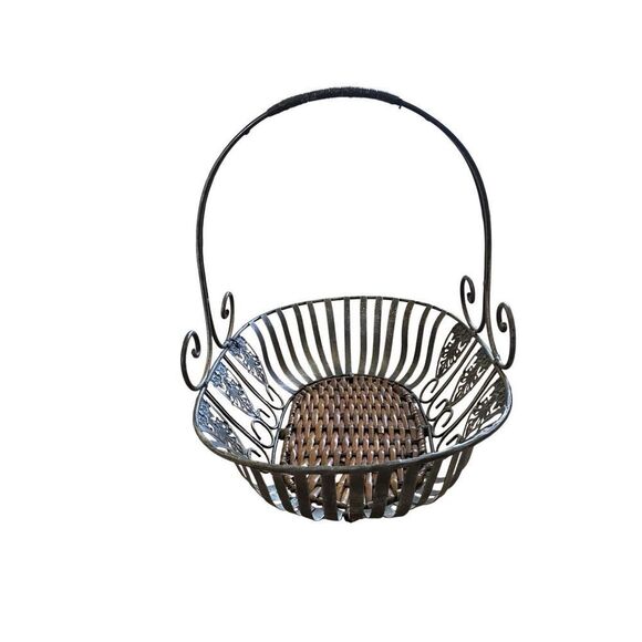 Wire Wicker Picnic Basket Home Decor Easter Decorations Gift - Picture 4 of 11